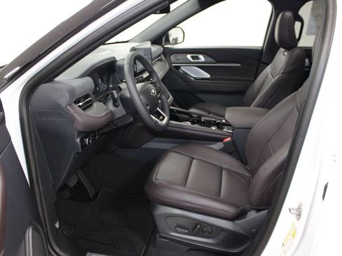 New 2026 Ford Explorer Platinum image 21