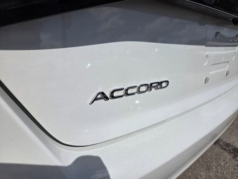 Used 2025 Honda Accord LX image 10