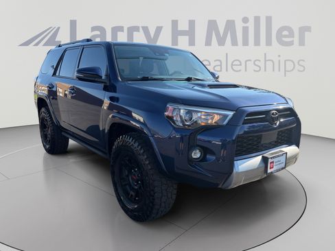 Used 2022 Toyota 4Runner TRD Off-Road Premium AWD/4WD image 7