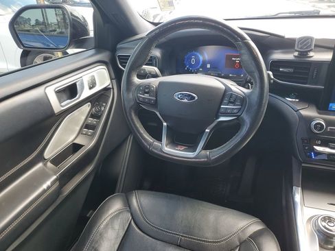 Used 2020 Ford Explorer ST w/ ST Street Pack image 19