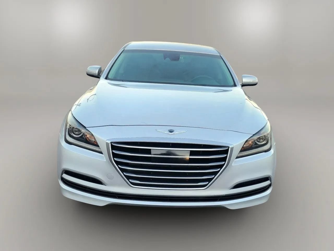 Used 2017 Genesis G80 3.8 RWD image 2