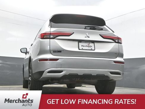 Used 2024 Mitsubishi Outlander SE AWD/4WD image 39