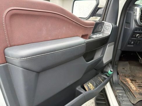 Used 2022 Ford F150 Lariat AWD/4WD image 18