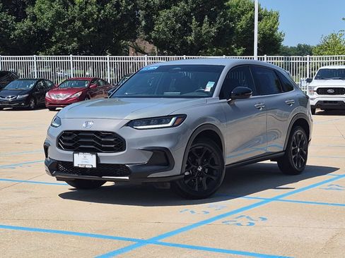 Certified 2024 Honda HR-V Sport image 2