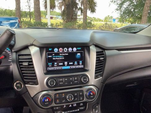 Used 2019 Chevrolet Tahoe Premier RWD image 72