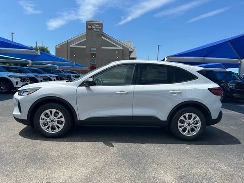 New 2026 Ford Escape Active w/ Tech Pack #1 FWD image 5