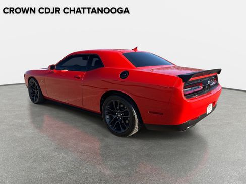 Used 2020 Dodge Challenger R/T Scat Pack w/ Shaker Package image 7