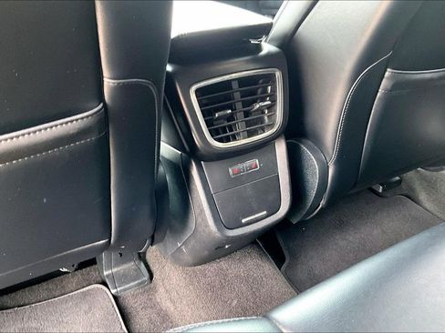 Used 2020 Lincoln Nautilus Reserve FWD image 32