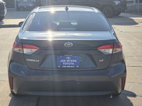 Used 2026 Toyota Corolla LE FWD image 8