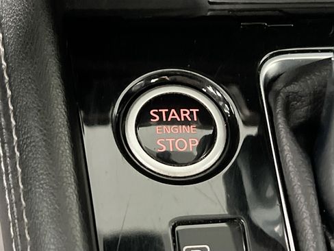 Used 2024 Nissan Kicks SV FWD image 23