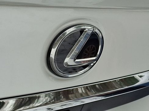 Used 2023 Lexus ES 350 350 w/ Premium Package image 29