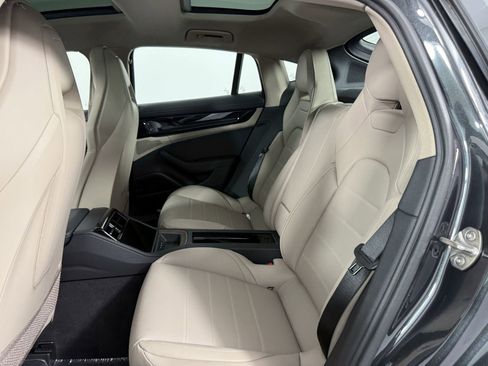 New 2025 Porsche Panamera image 15