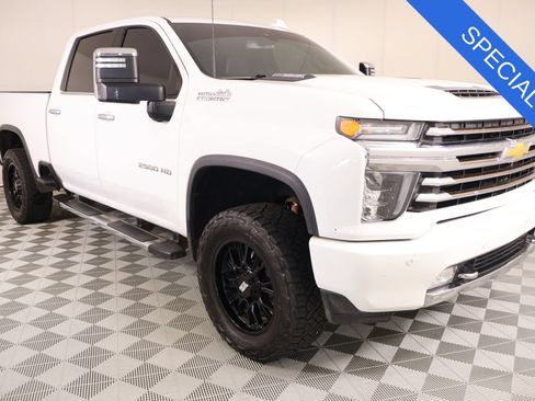 Used 2022 Chevrolet Silverado 2500 High Country w/ Safety Package II AWD/4WD image 1