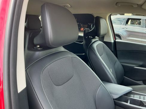 Used 2024 Kia EV6 Light image 24