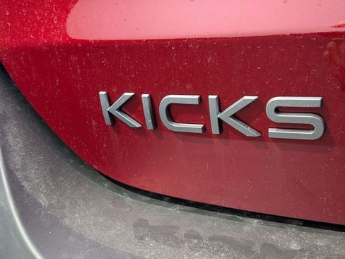 New 2025 Nissan Kicks SV w/ SV Premium Package image 23