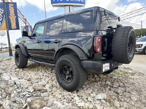 Used 2024 Ford Bronco Wildtrak AWD/4WD image 7
