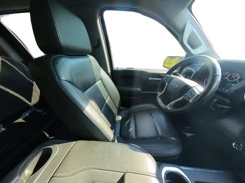 Used 2022 Chevrolet Silverado 1500 LT Trail Boss w/ LT Trail Boss Premium Package image 45