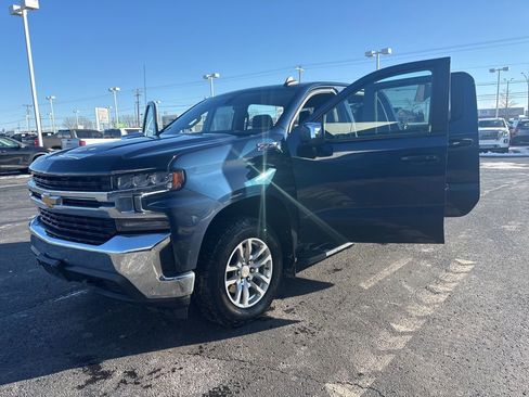 Used 2022 Chevrolet Silverado 1500 LT image 17