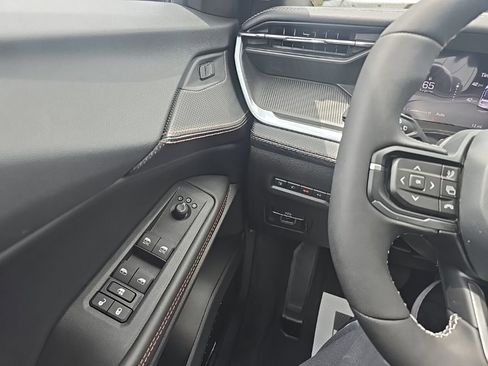 New 2026 Jeep Cherokee Overland AWD/4WD image 15
