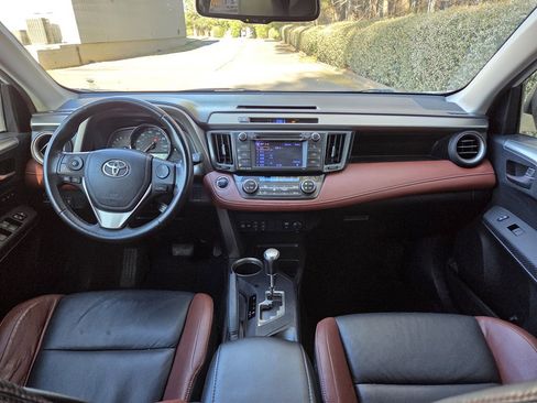 Used 2013 Toyota RAV4 Limited image 20