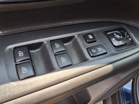 Used 2020 Mitsubishi Outlander ES image 23