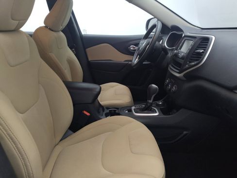 Used 2015 Jeep Cherokee Sport AWD/4WD image 21
