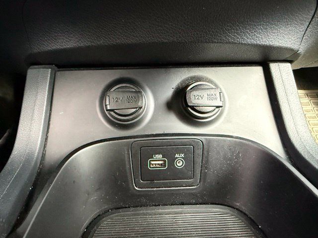 Used 2017 Hyundai Santa Fe Sport AWD/4WD image 23
