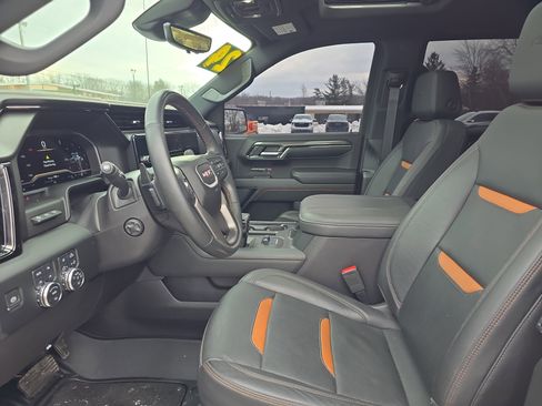 Used 2024 GMC Sierra 1500 AT4 w/ Technology Package image 14