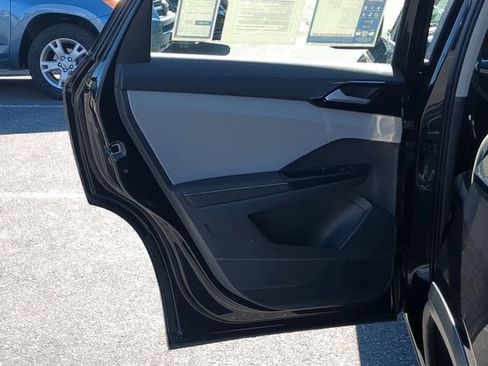 Used 2024 Volkswagen Taos S image 29