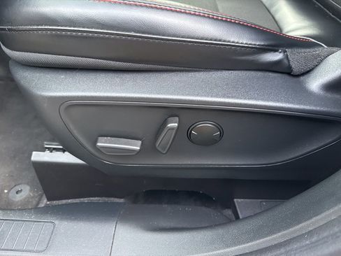 Used 2024 Ford Escape ST-Line w/ Tech Pack #1 image 9