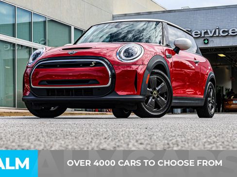 Used 2022 MINI Cooper SE image 3