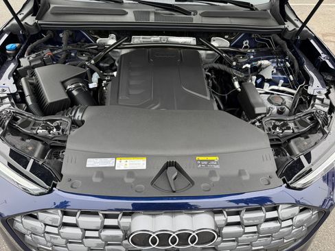New 2025 Audi Q5 Prestige image 20