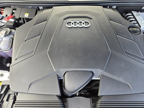 Used 2026 Audi Q7 3.0T Premium Plus AWD/4WD image 36
