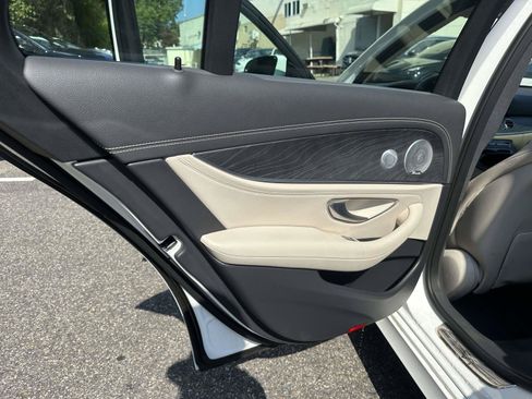 Used 2021 Mercedes-Benz E 350 4MATIC Sedan image 18
