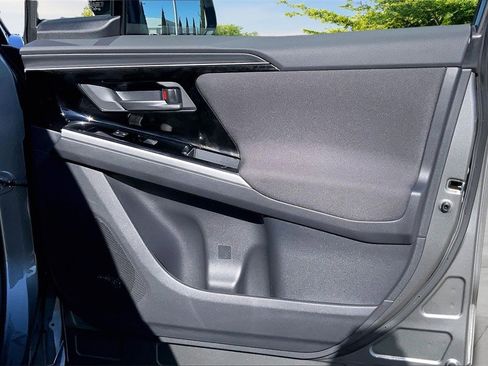 Used 2023 Subaru Solterra AWD image 26