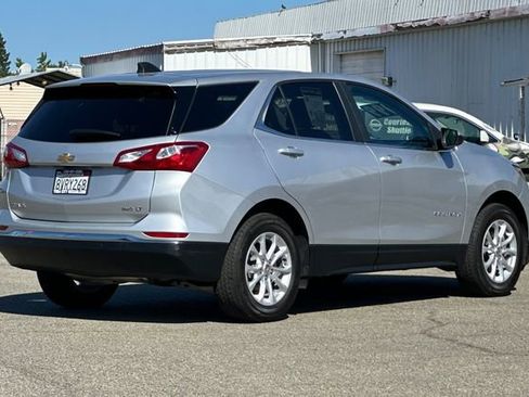 Used 2021 Chevrolet Equinox LT w/ LPO, Cargo Package AWD/4WD image 4