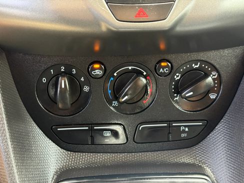 Used 2018 Ford Transit Connect XL FWD image 25