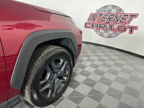 Used 2024 Toyota RAV4 Adventure image 32