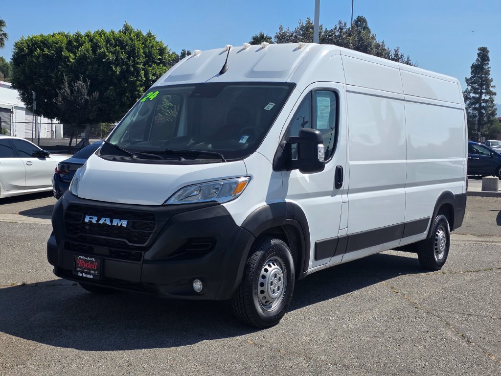 Used 2024 RAM ProMaster 2500 w/ Convenience Group FWD image 10