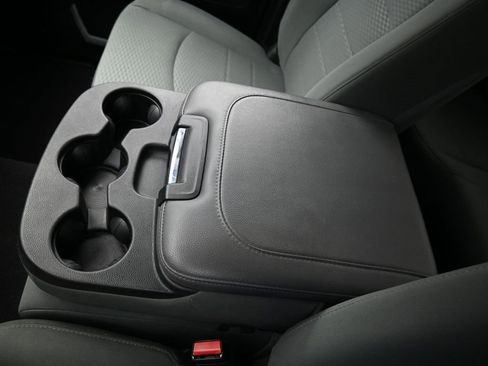 Used 2018 RAM 1500 Express w/ Express Value Package image 18