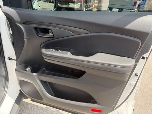 Used 2025 Honda Ridgeline TrailSport image 20