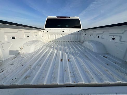 Used 2022 Chevrolet Silverado 2500 LT image 12