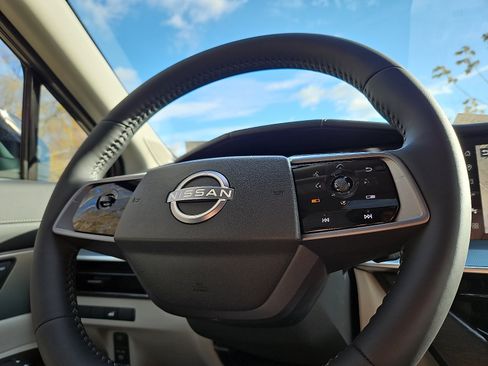 New 2026 Nissan Murano SL image 17