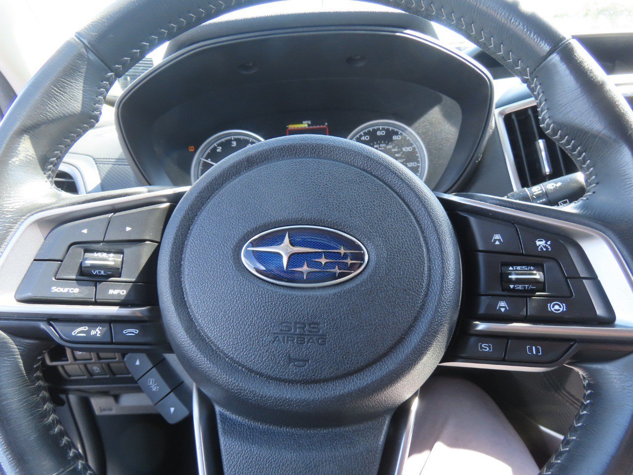 Used 2022 Subaru Forester Premium w/ Popular Package #1 AWD/4WD image 27