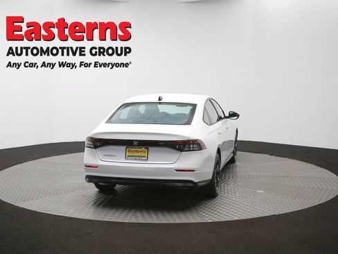 Used 2025 Honda Accord SE image 37