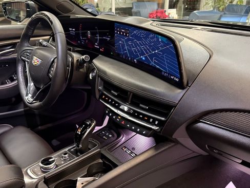 Used 2025 Cadillac CT5 V image 41