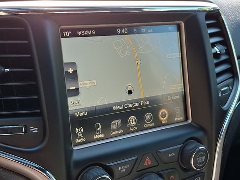 Used 2017 Jeep Grand Cherokee Limited AWD/4WD image 19