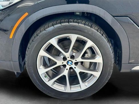 Used 2022 BMW X6 xDrive40i w/ Premium Package AWD/4WD image 37