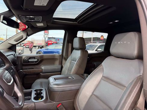 Used 2021 GMC Sierra 1500 Denali AWD/4WD image 10