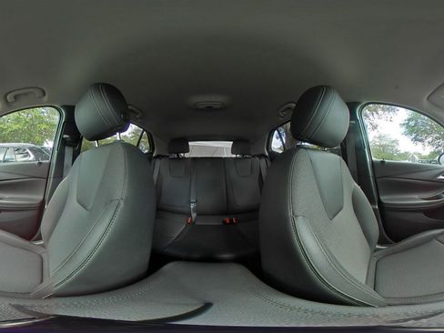 Used 2025 Buick Encore GX Preferred FWD image 41